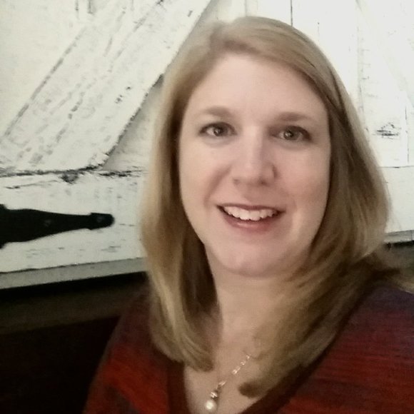 Meet your Posher, Kim - Picture 1 of 1